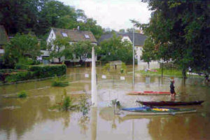 Paddler helfen Paddlern.